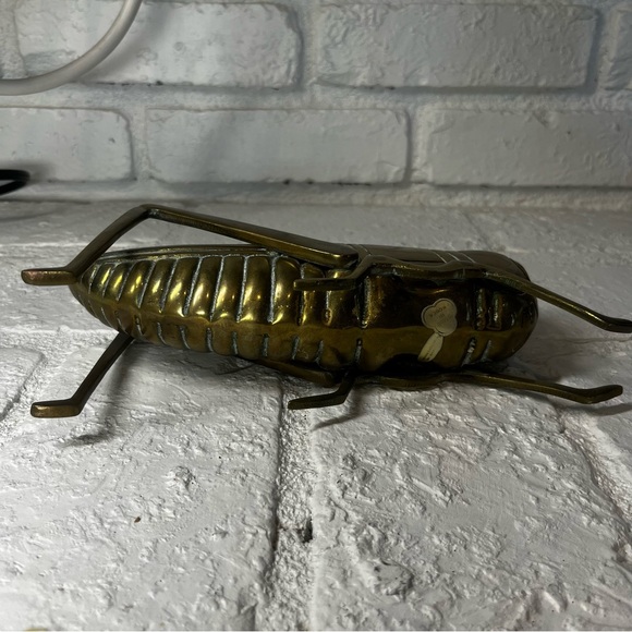 Vintage Brass MCM Grasshopper Figurine - Picture 4 of 7